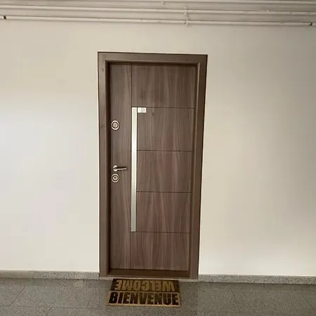 Zorilor 2-rooms With Private Parking Apartment *